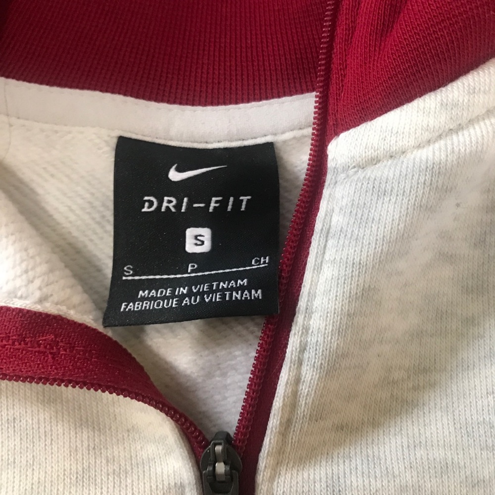 Nike Colorblock 1/2 zip pullover - Picture 2 of 6